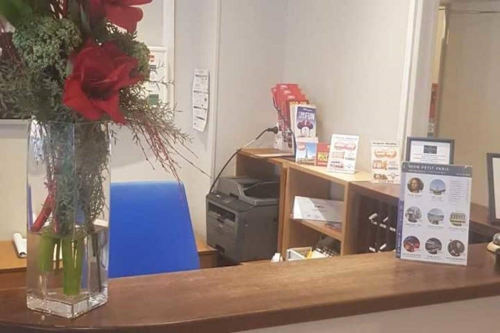 Ibis Styles Paris Montmartre Batignolles Hotel Ngoại thất bức ảnh